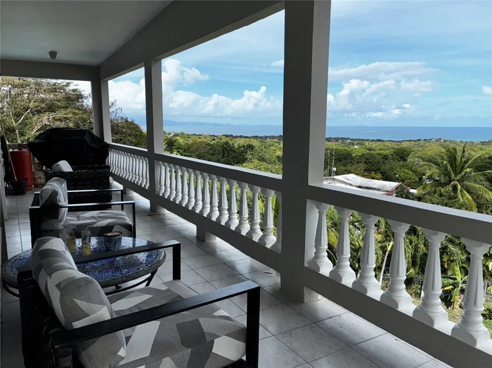76 MAR VISTA Vieques, PR 00765