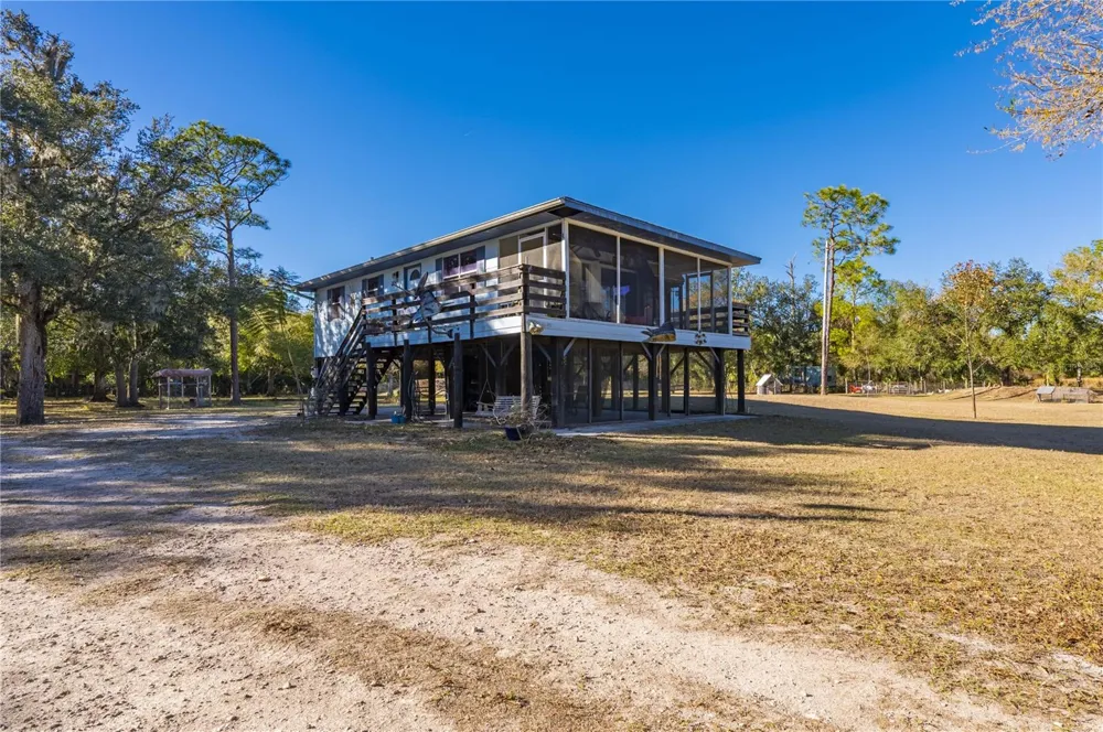 2207 SW BLOSSOM AVENUE Arcadia, FL 34266