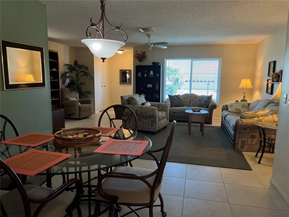 1814 COLUMBINE PLACE Sun City Center, FL 33573