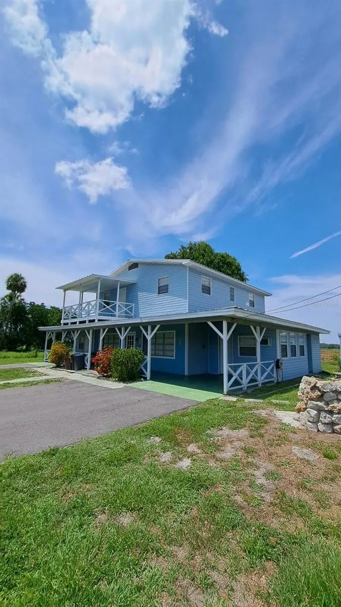 6275 US-441 HIGHWAY SE Okeechobee, FL 34974