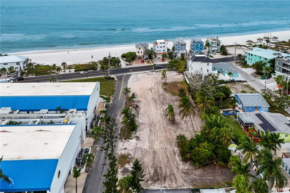 1101 GULF DRIVE Bradenton Beach, FL 34217