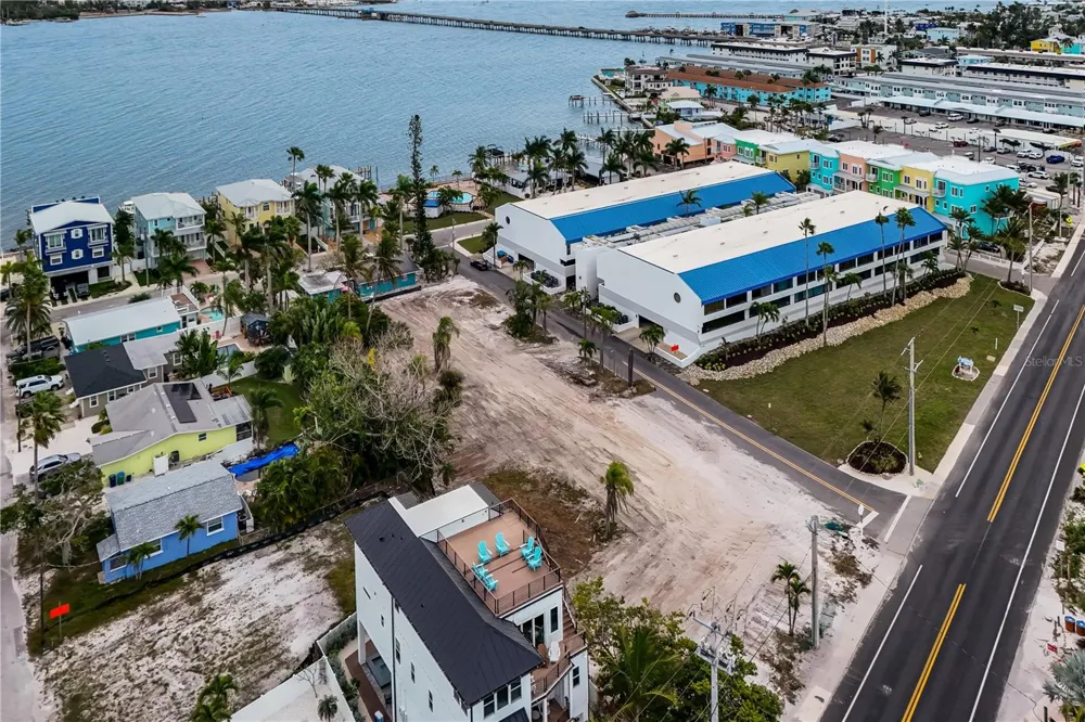 1101 GULF DRIVE Bradenton Beach, FL 34217