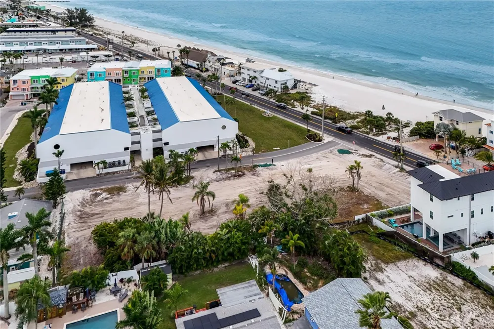 1101 GULF DRIVE Bradenton Beach, FL 34217