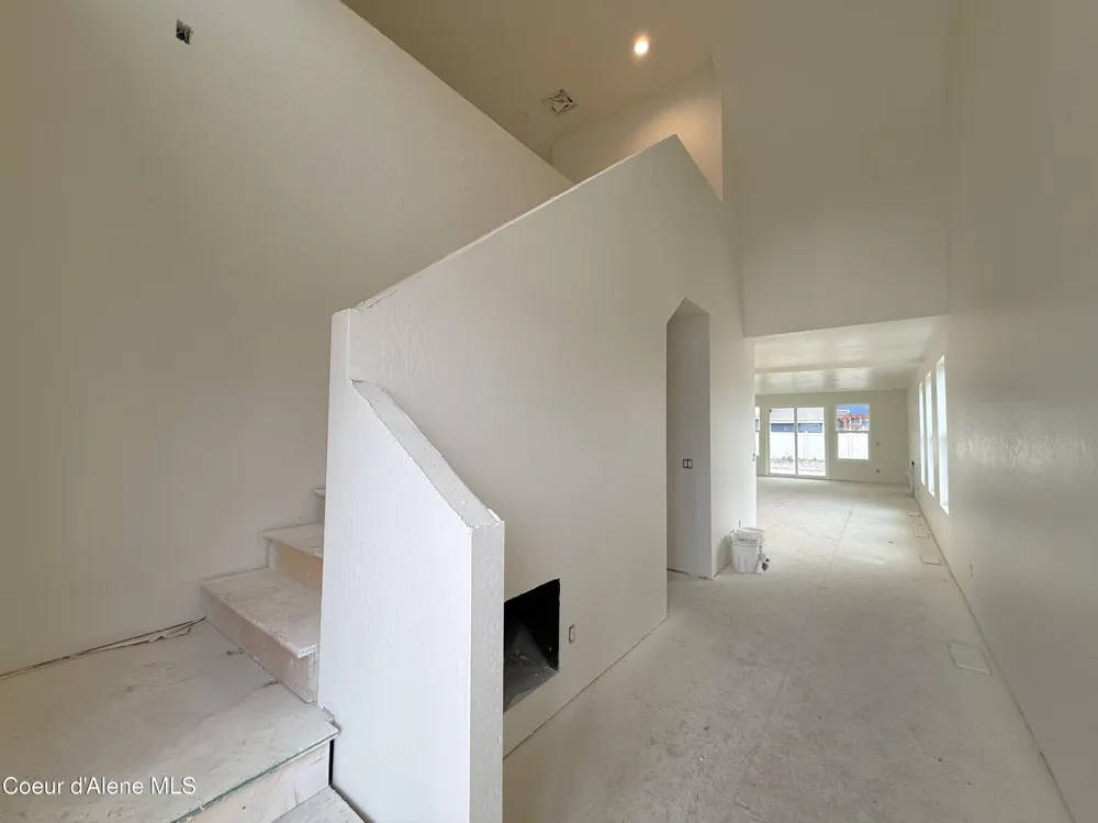 6760 W Portrush Drive Rathdrum, ID 83858