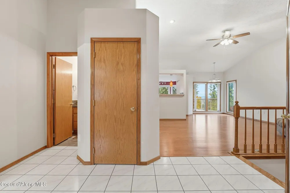5202 Hutton View Lane Spokane, WA 99212
