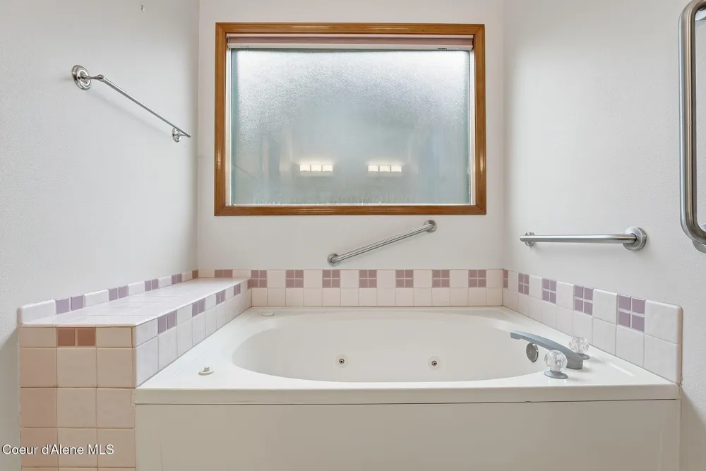 5202 Hutton View Lane Spokane, WA 99212