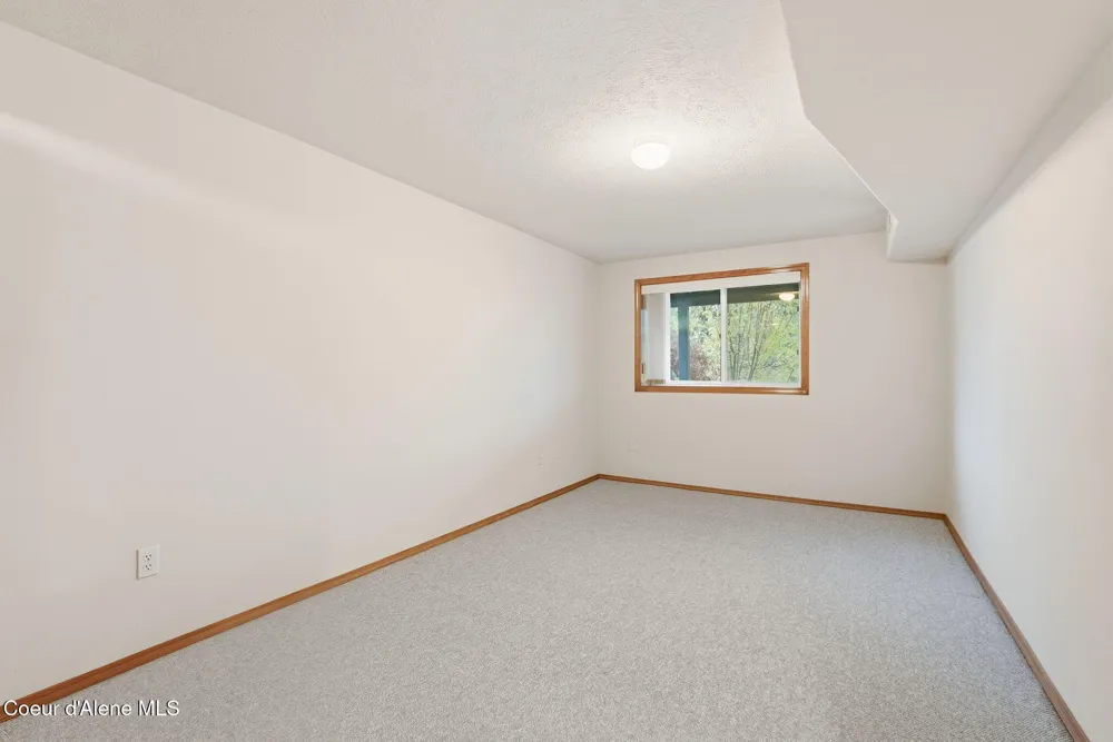 5202 Hutton View Lane Spokane, WA 99212