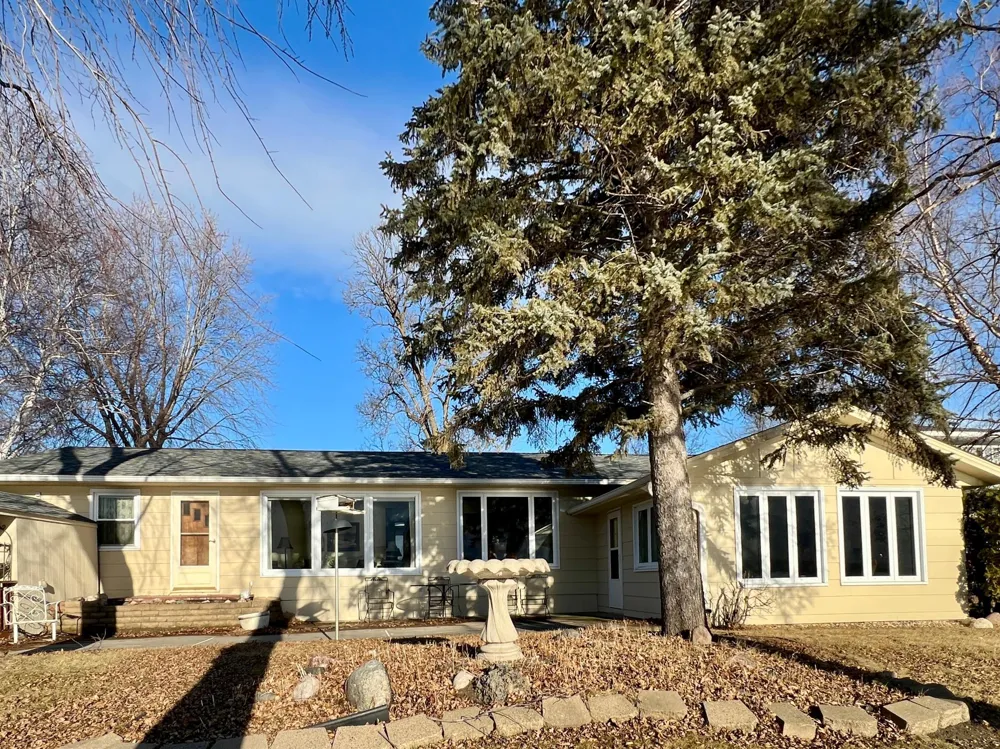 137 Mc Cloud Street Ortonville, MN 56278
