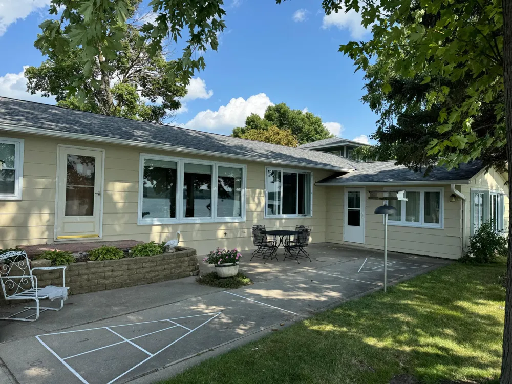 137 Mc Cloud Street Ortonville, MN 56278
