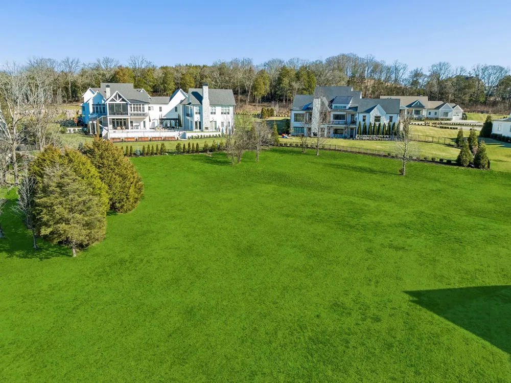8159 Heirloom Blvd College Grove, TN 37046