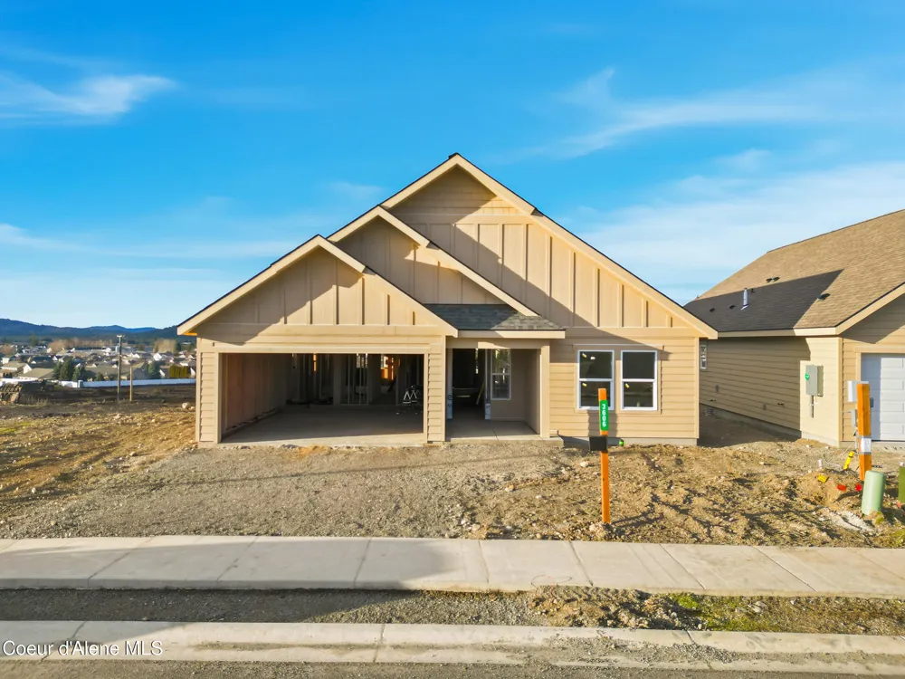 3596 Blaze Loop Post Falls, ID 83854