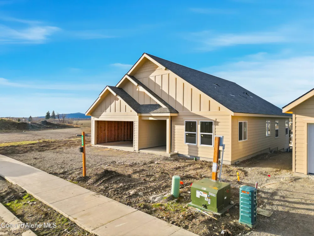 3596 Blaze Loop Post Falls, ID 83854