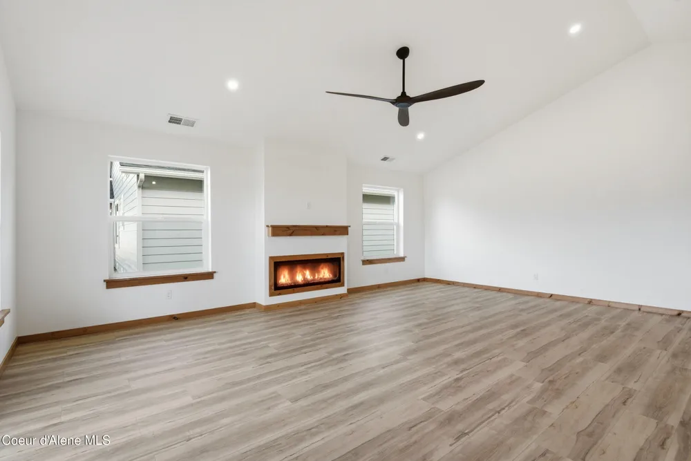 3596 Blaze Loop Post Falls, ID 83854