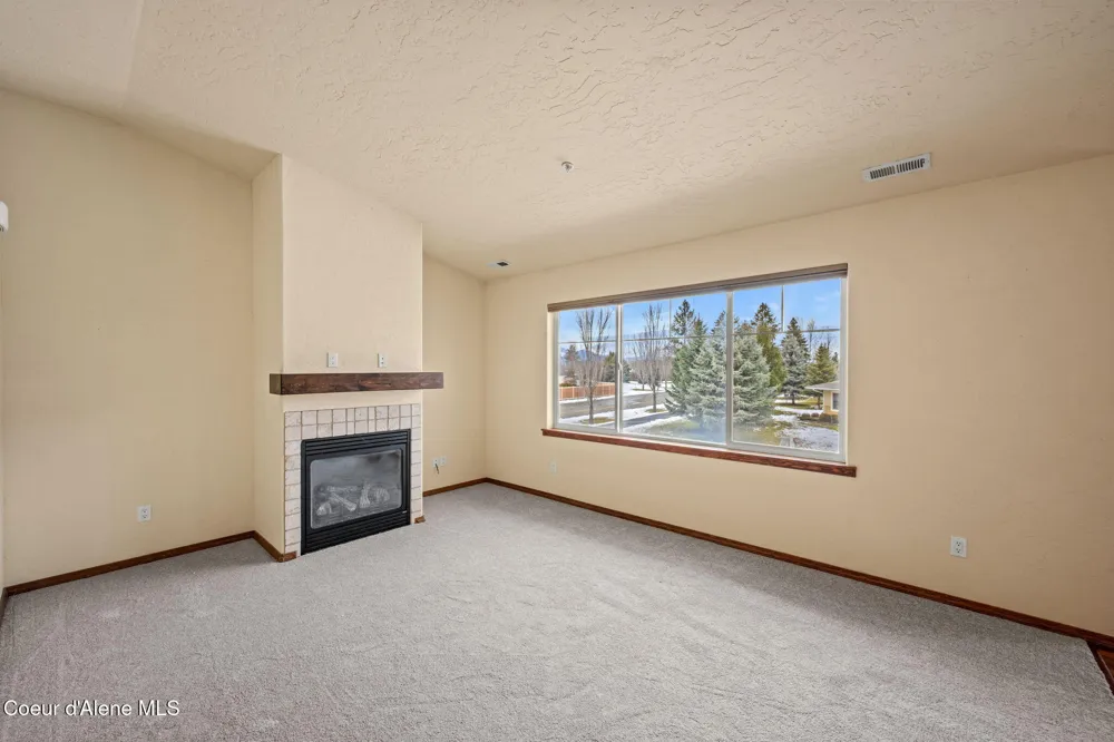 755 Icefall Drive #203 Hayden, ID 83835
