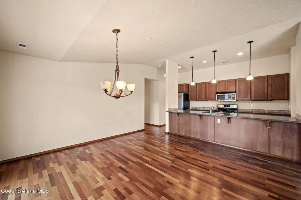 755 Icefall Drive #203 Hayden, ID 83835
