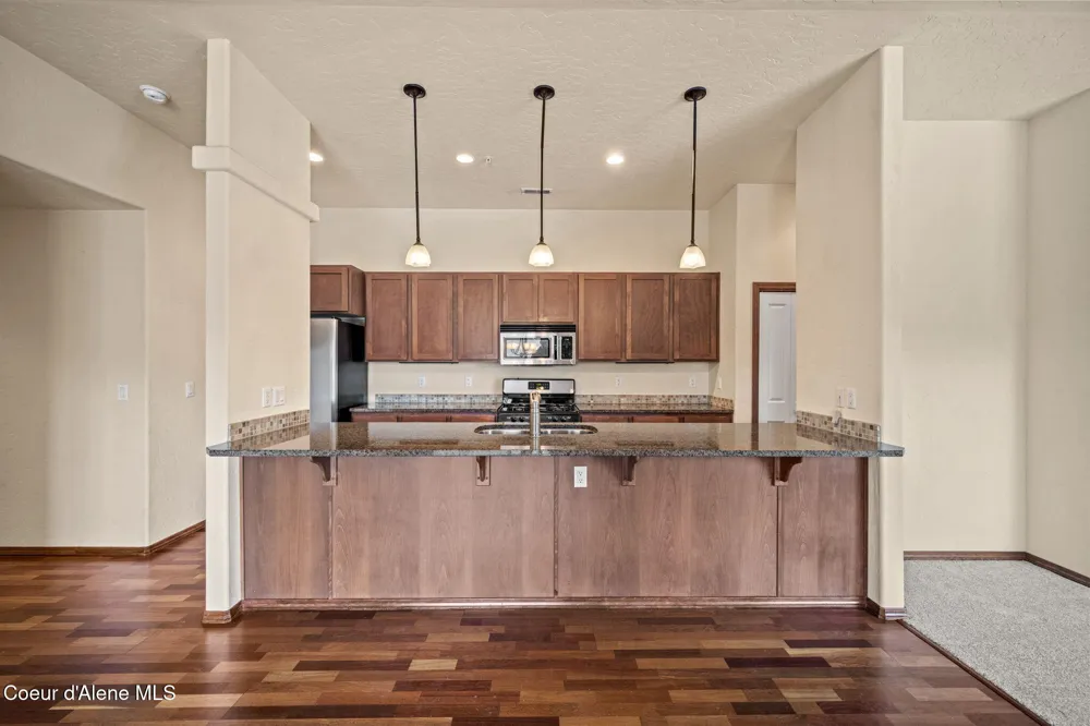 755 Icefall Drive #203 Hayden, ID 83835