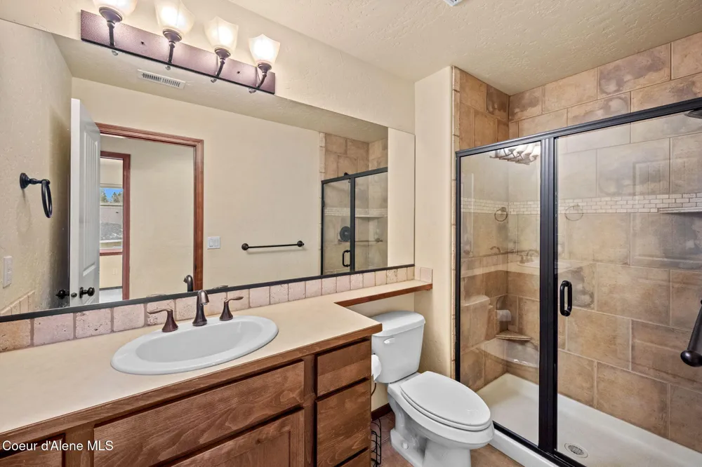 755 Icefall Drive #203 Hayden, ID 83835