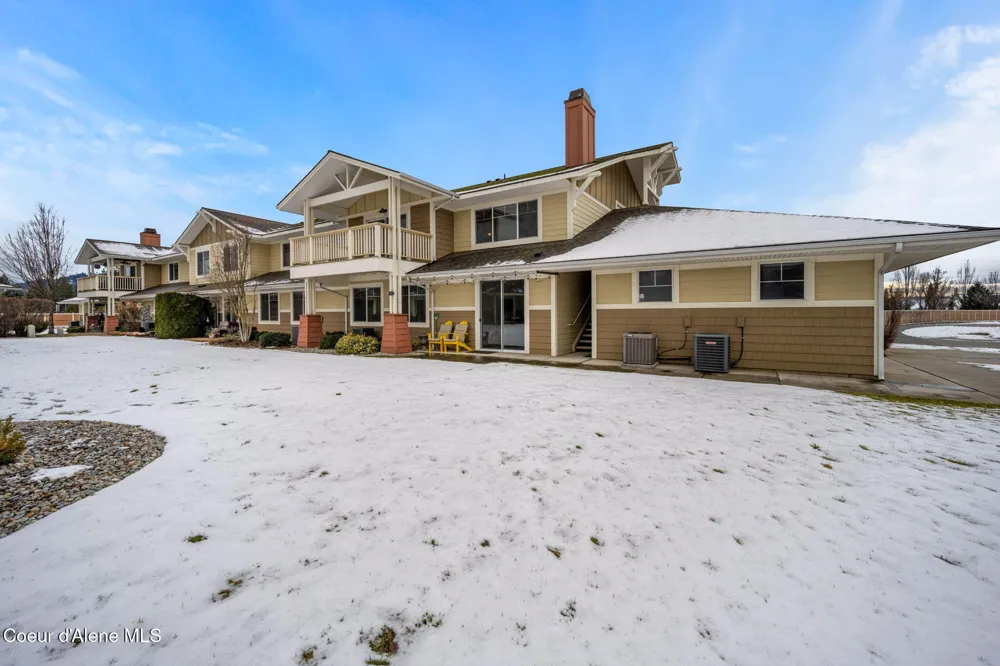 755 Icefall Drive #203 Hayden, ID 83835