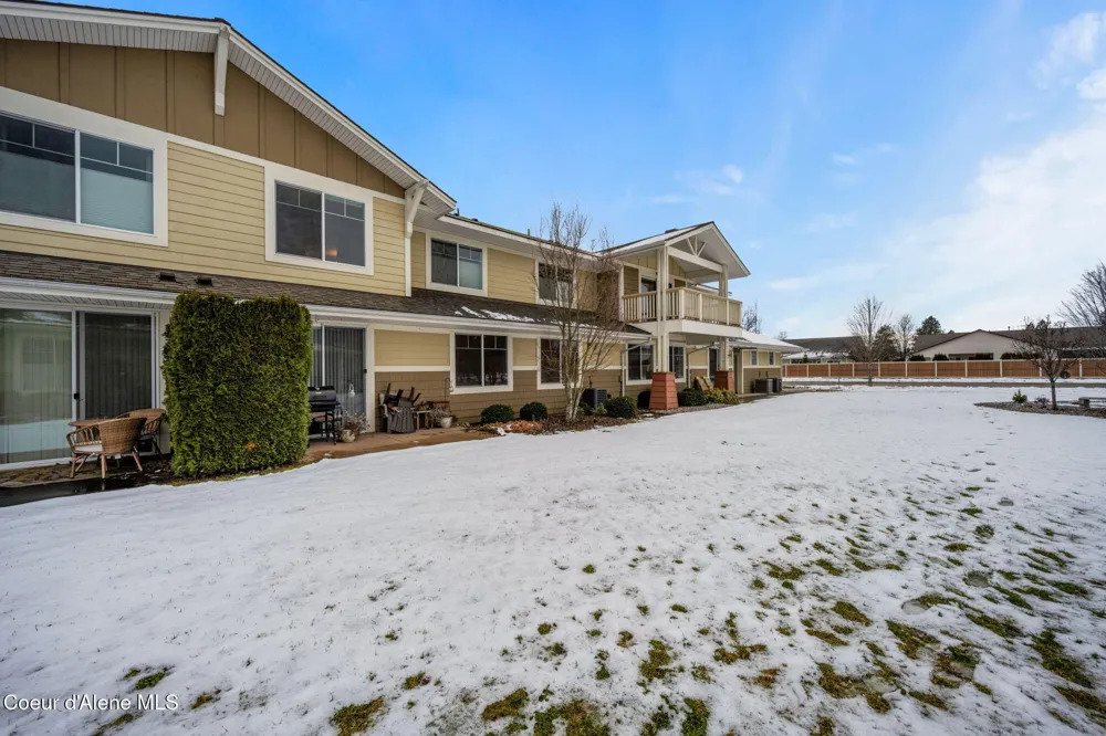 755 Icefall Drive #203 Hayden, ID 83835