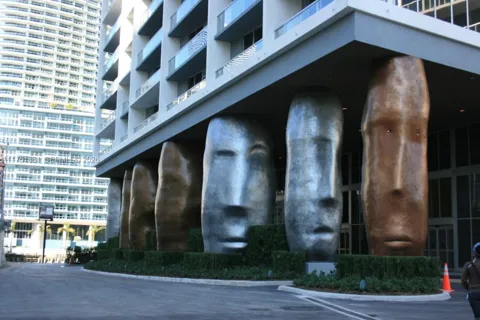 465 Brickell Ave #2405