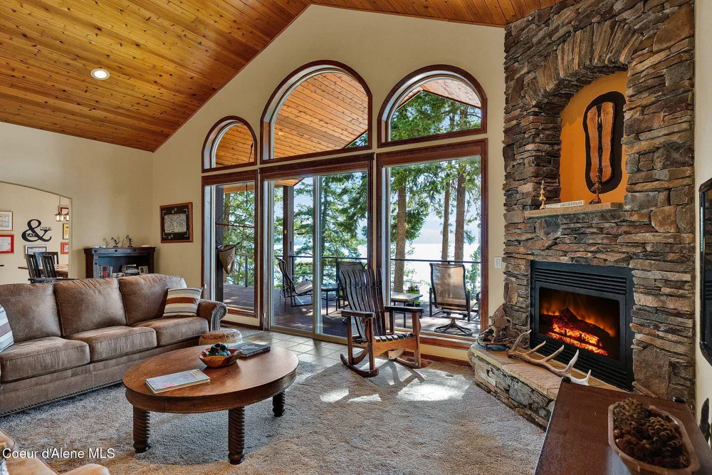7404 S PANORAMA VIEW DRIVE Harrison, ID 83833