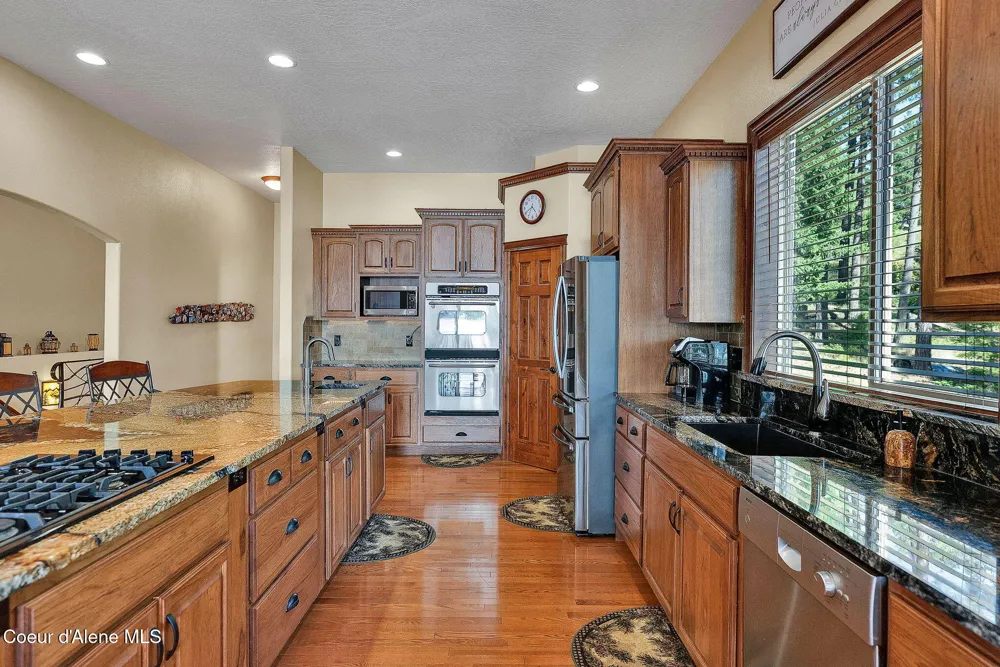 7404 S PANORAMA VIEW DRIVE Harrison, ID 83833