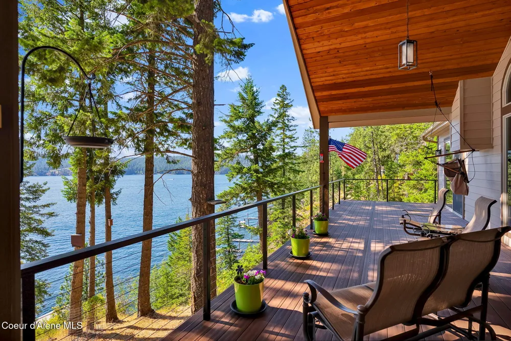 7404 S PANORAMA VIEW DRIVE Harrison, ID 83833