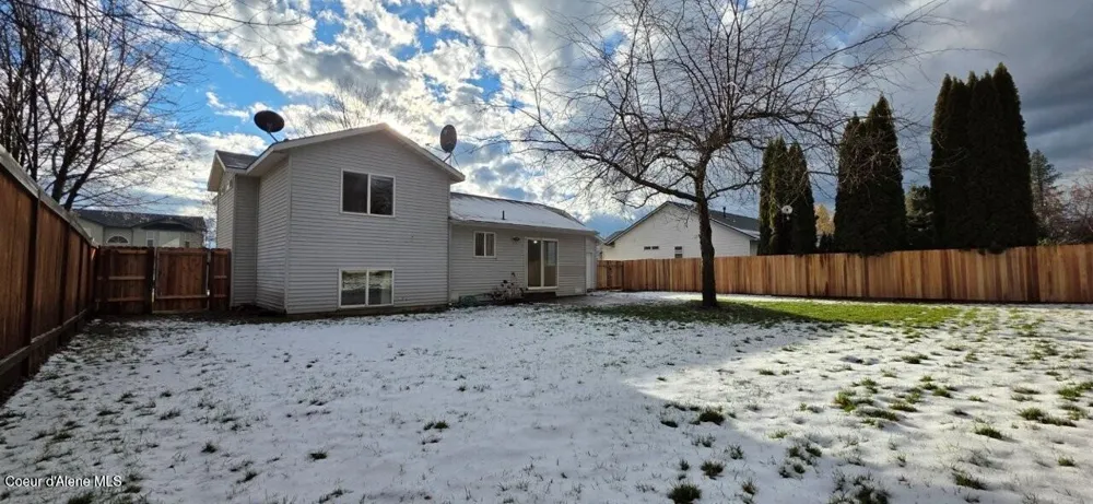 869 W Mustang Avenue Hayden, ID 83835