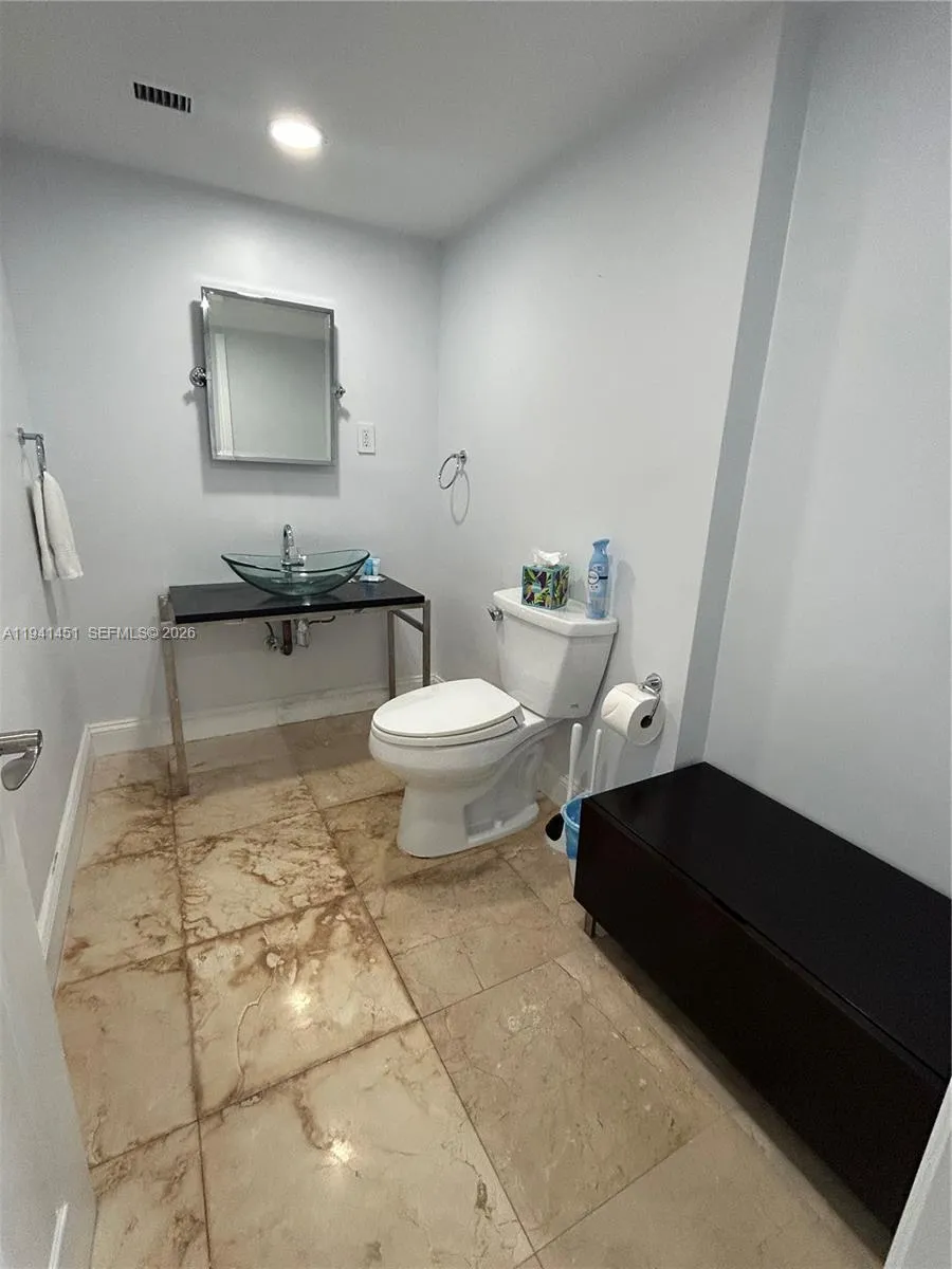 4001 S Ocean Dr #PH11 Hollywood, FL 33019