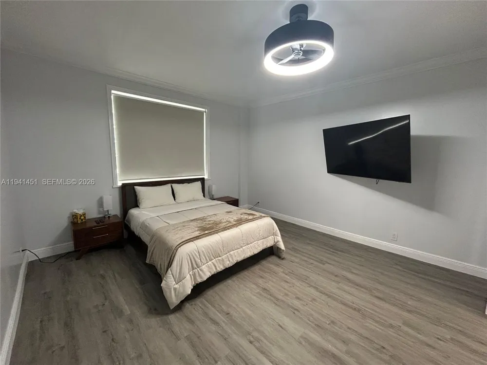 4001 S Ocean Dr #PH11 Hollywood, FL 33019