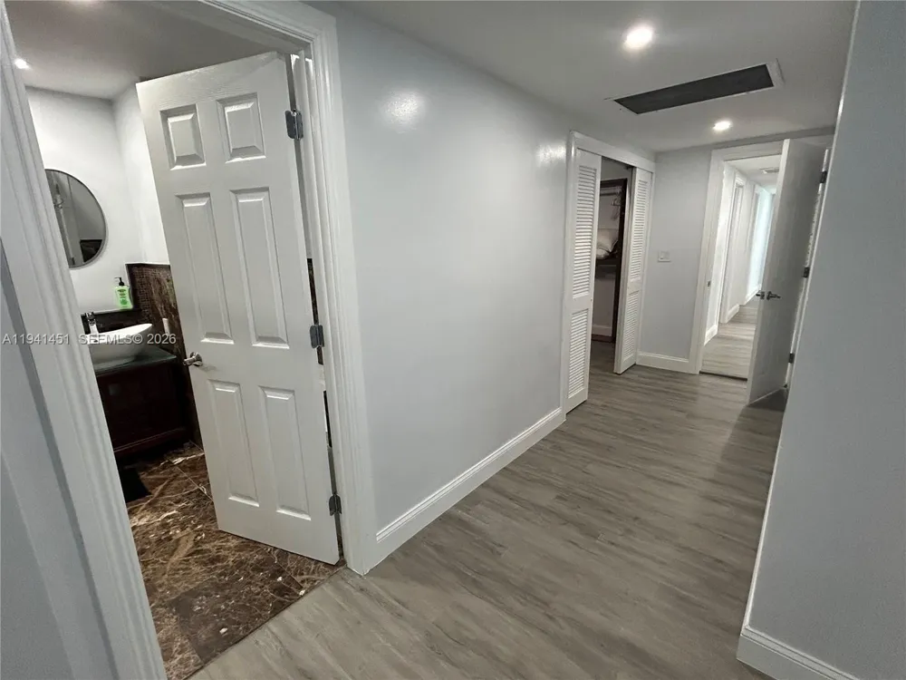 4001 S Ocean Dr #PH11 Hollywood, FL 33019