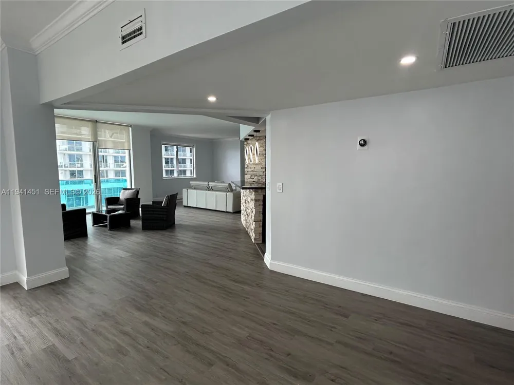 4001 S Ocean Dr #PH11 Hollywood, FL 33019