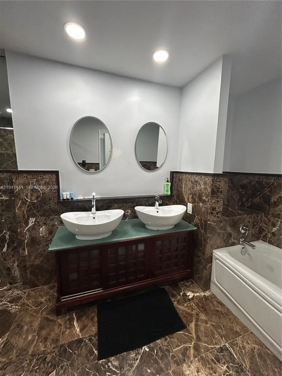 4001 S Ocean Dr #PH11 Hollywood, FL 33019