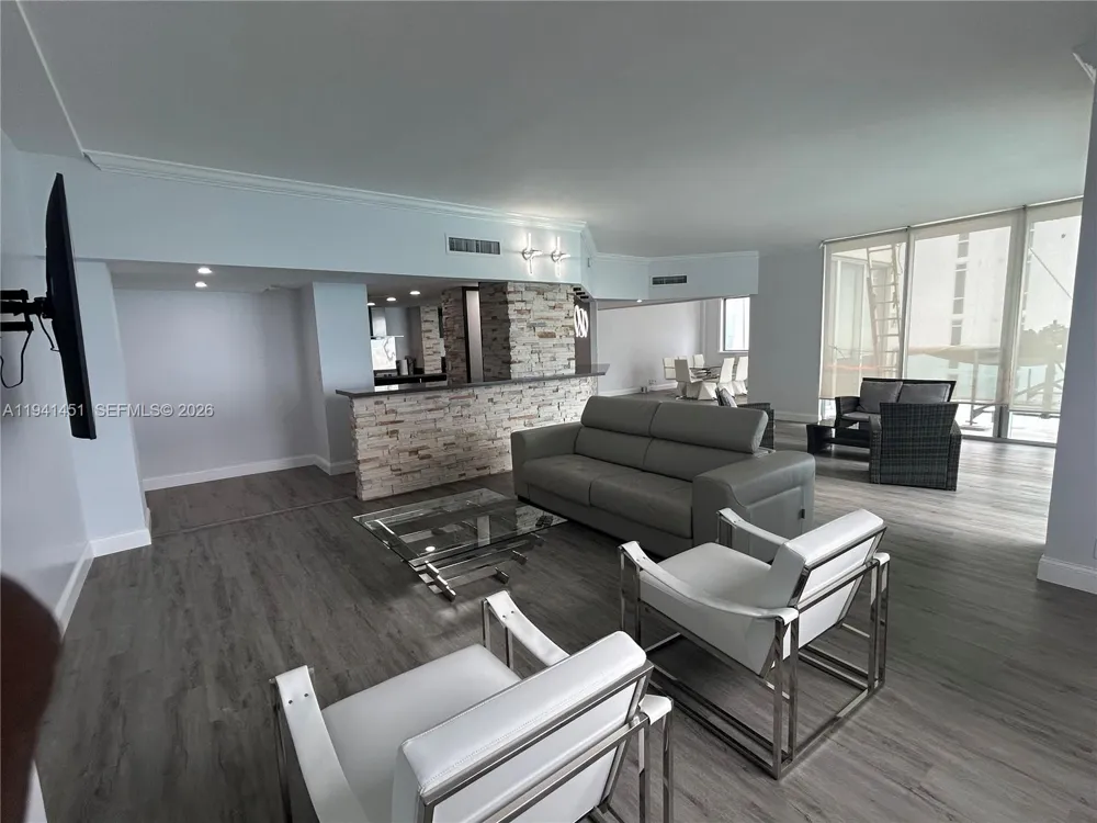 4001 S Ocean Dr #PH11 Hollywood, FL 33019