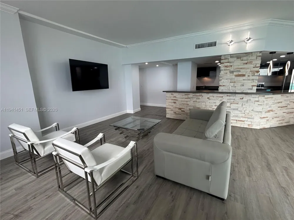 4001 S Ocean Dr #PH11 Hollywood, FL 33019