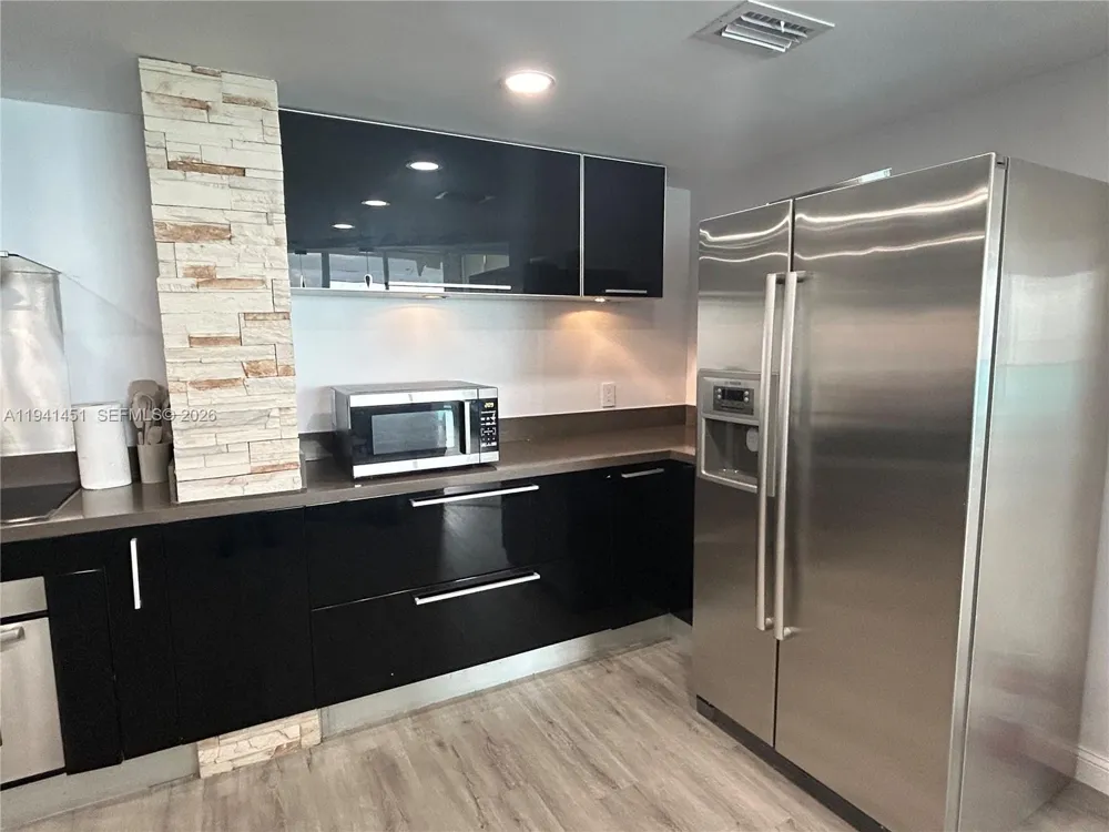 4001 S Ocean Dr #PH11 Hollywood, FL 33019