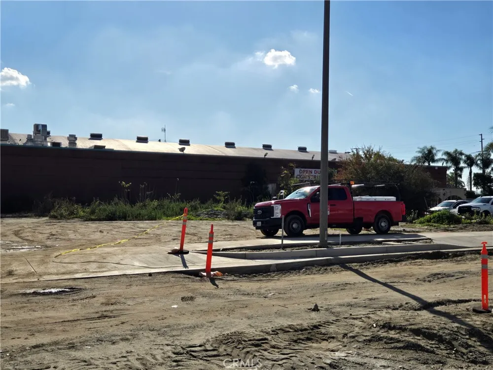 744 E Holt Ontario, CA 91761