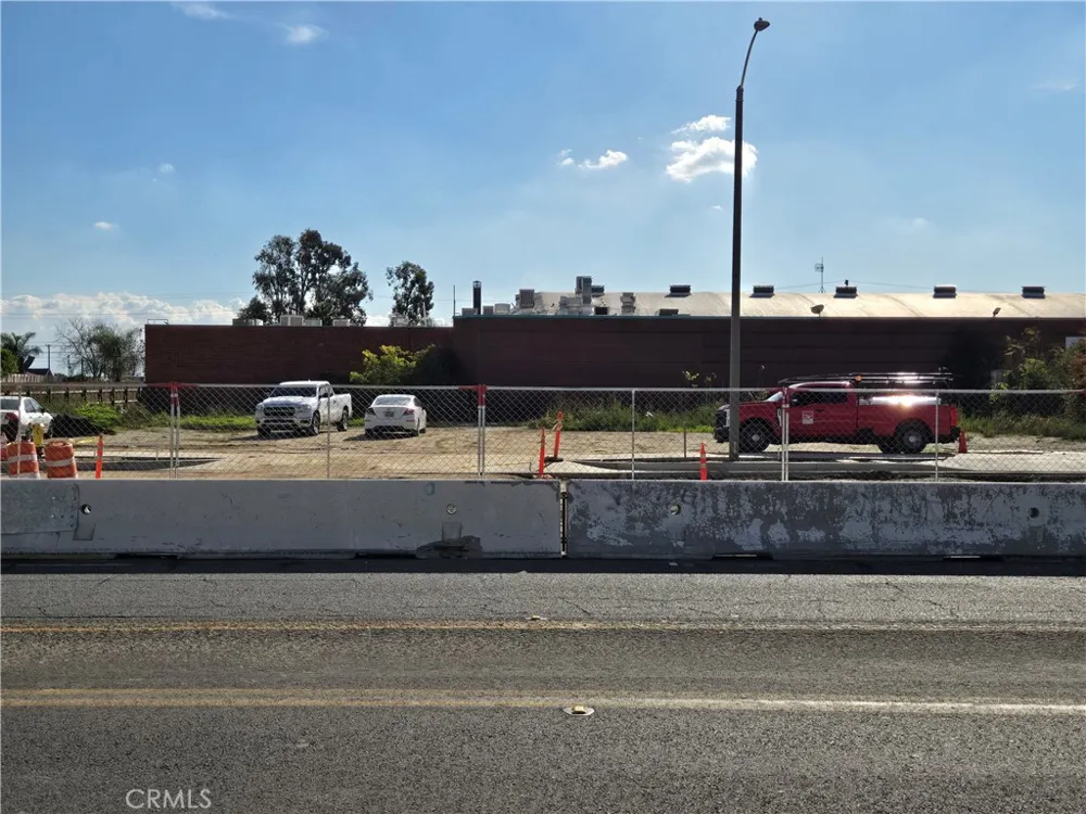 736 E Holt Ontario, CA 91761