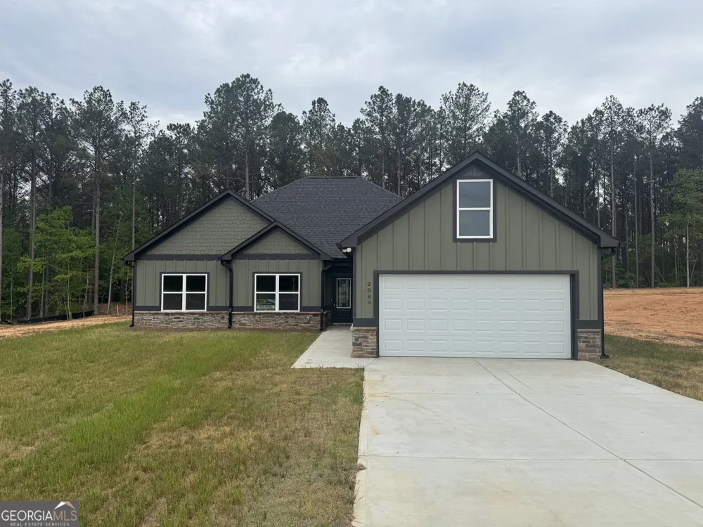 2089 N Hicks RD Toccoa, GA 30577