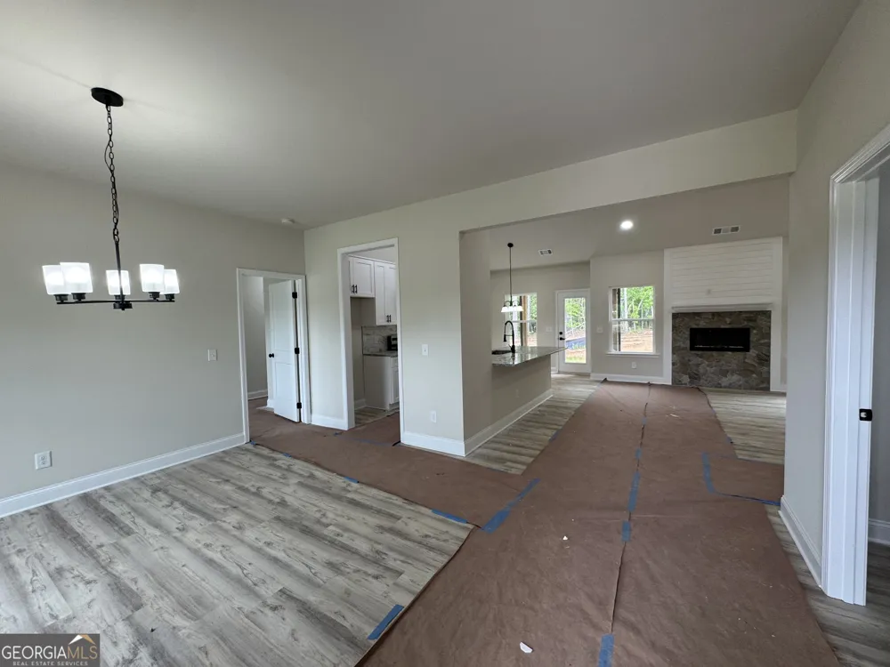 2089 N Hicks RD Toccoa, GA 30577