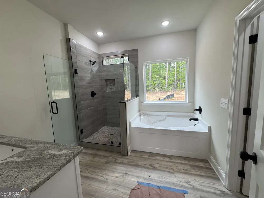 2089 N Hicks RD Toccoa, GA 30577