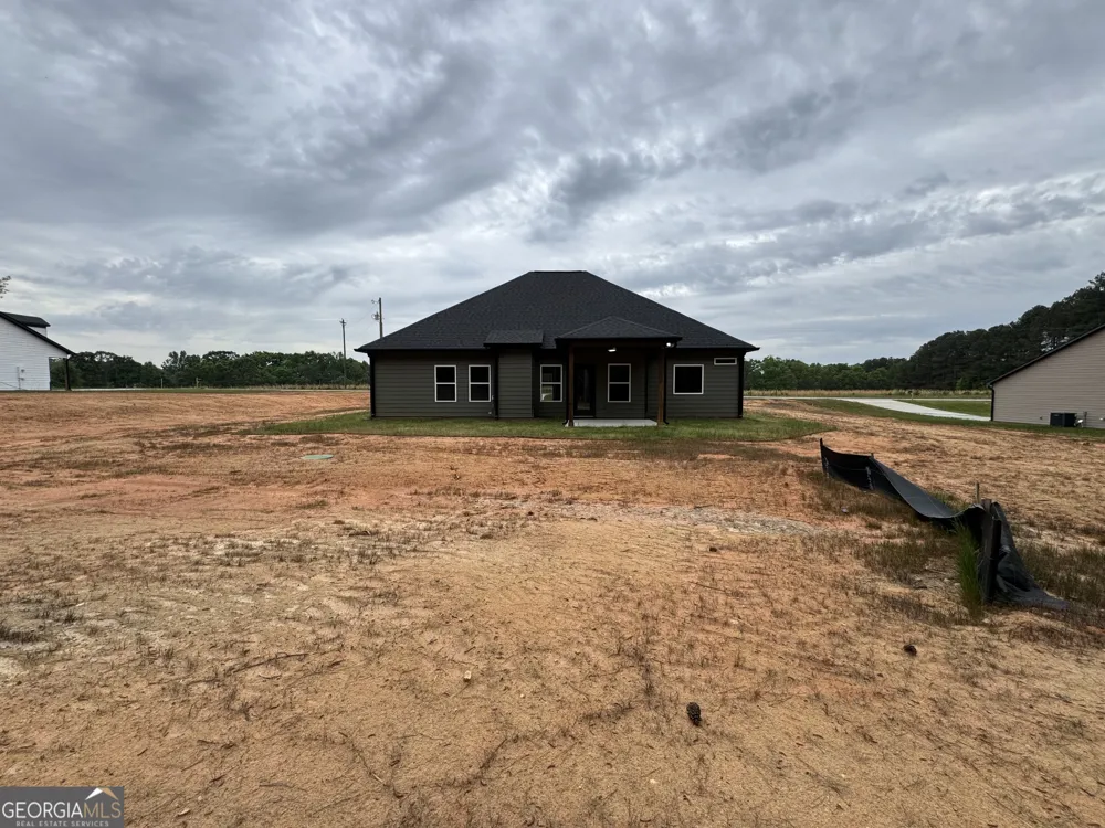 2089 N Hicks RD Toccoa, GA 30577