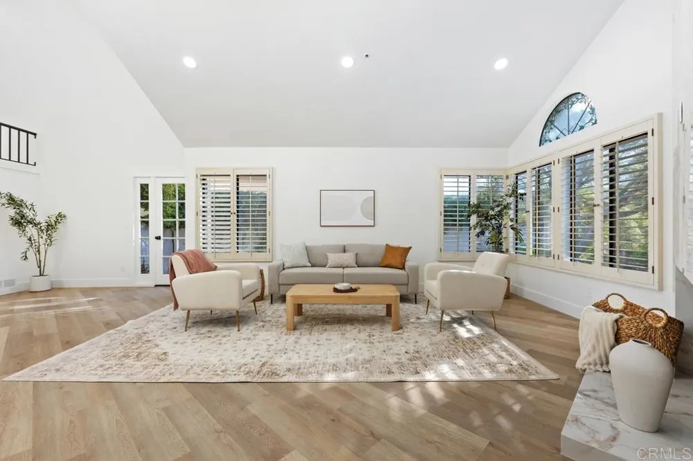 2533 Holly Valley Drive Vista, CA 92084