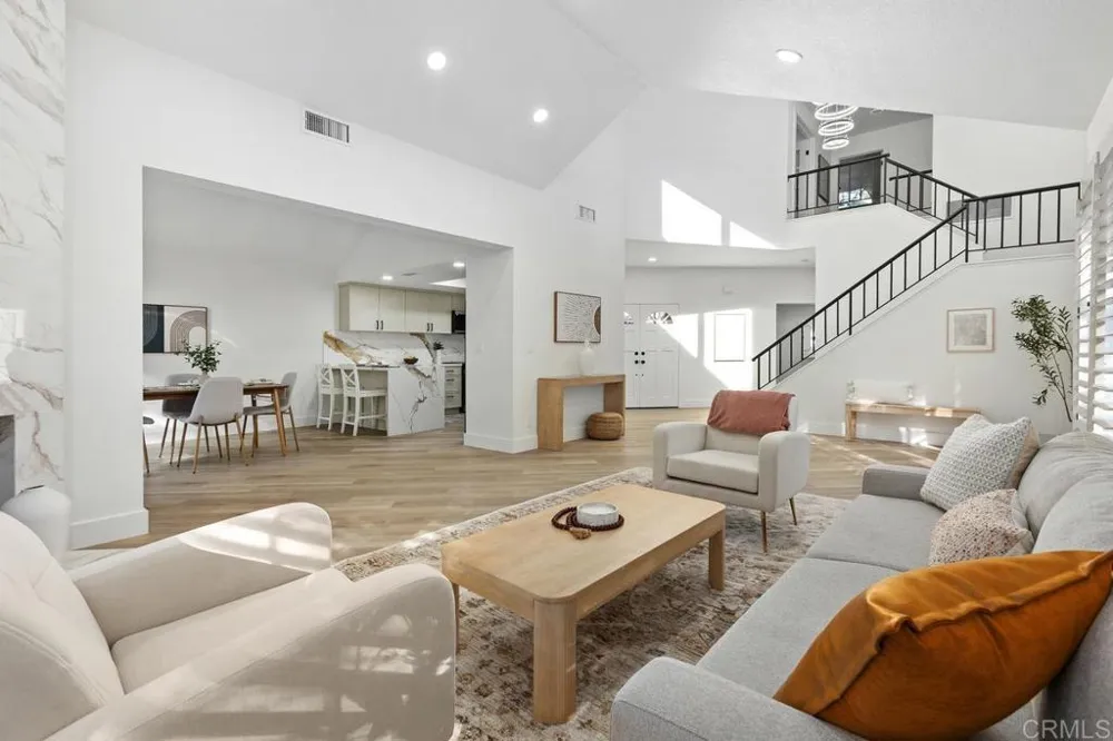 2533 Holly Valley Drive Vista, CA 92084