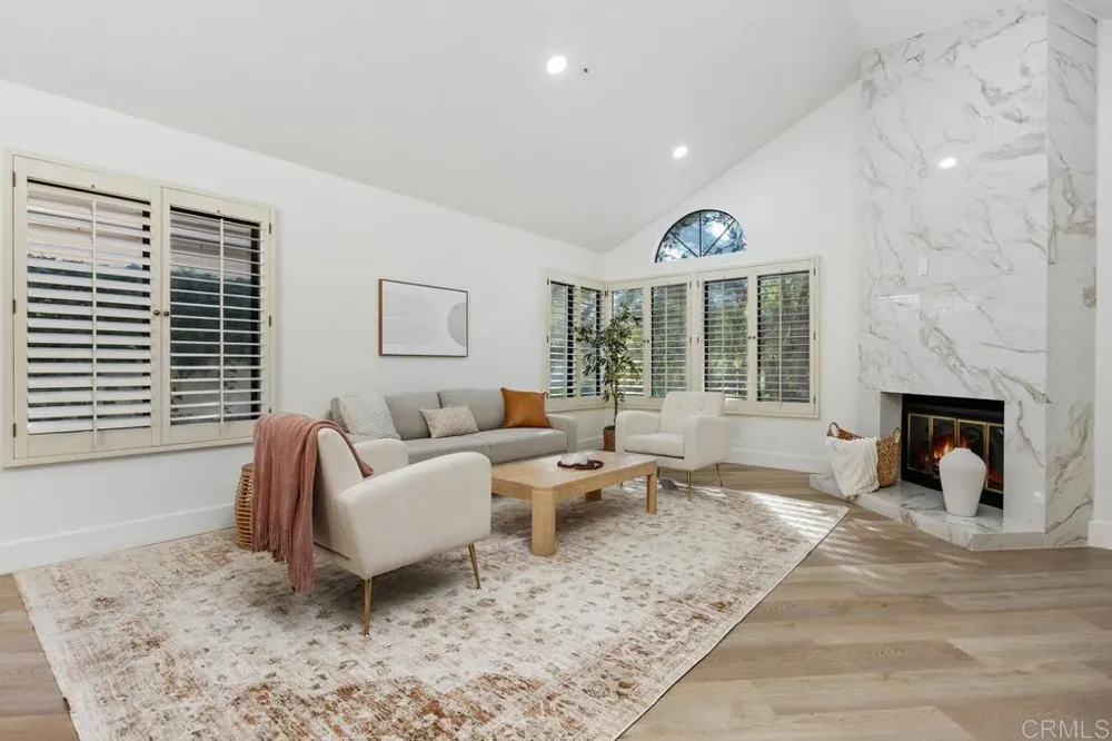 2533 Holly Valley Drive Vista, CA 92084