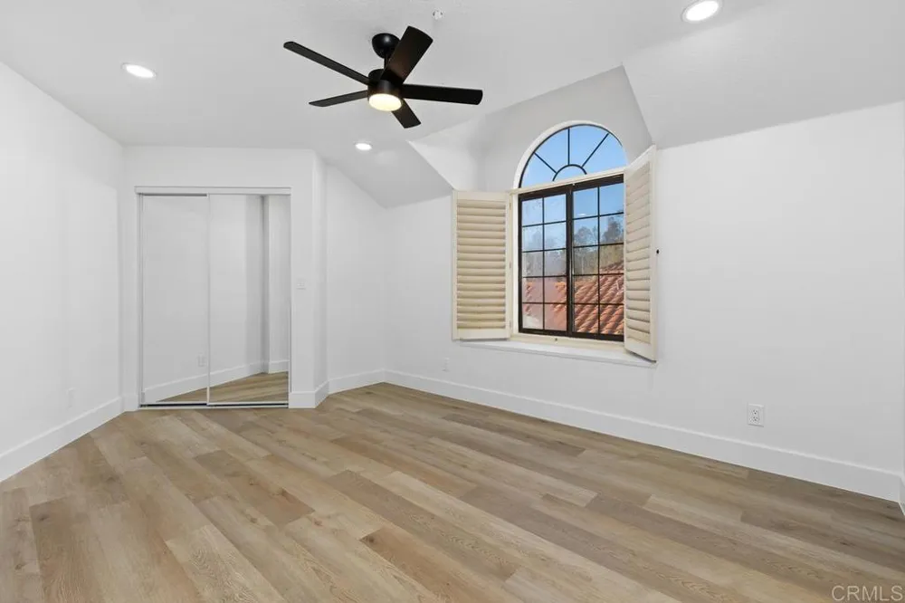 2533 Holly Valley Drive Vista, CA 92084
