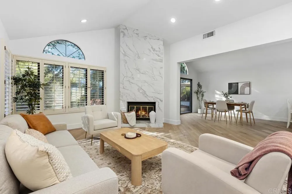 2533 Holly Valley Drive Vista, CA 92084