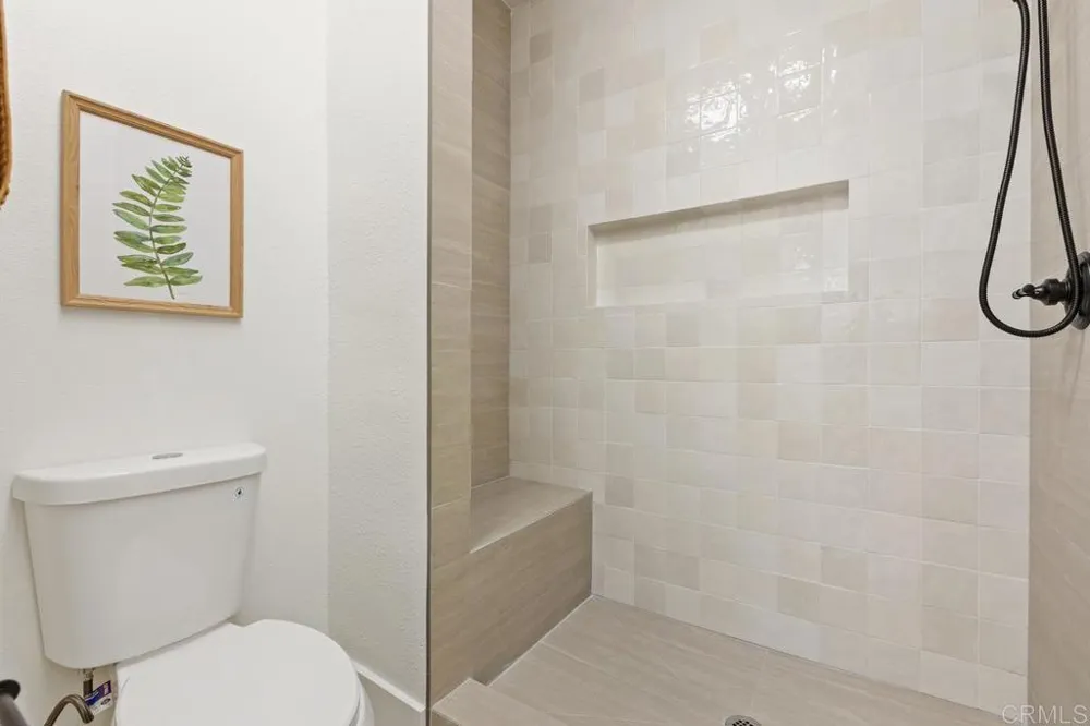 2533 Holly Valley Drive Vista, CA 92084