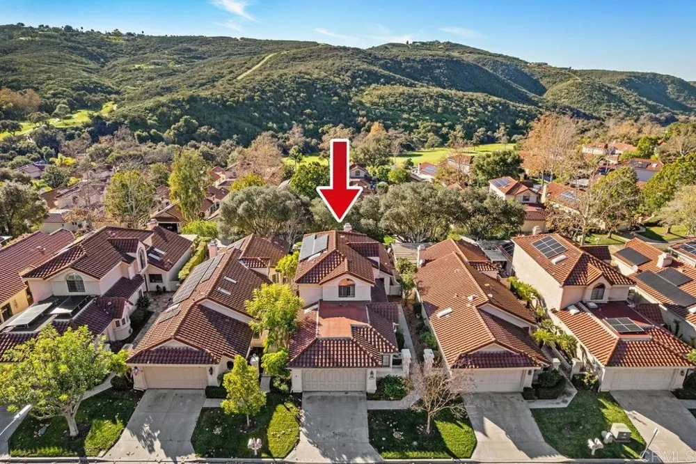 2533 Holly Valley Drive Vista, CA 92084