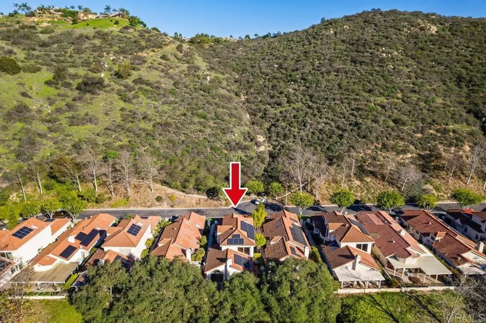 2533 Holly Valley Drive Vista, CA 92084